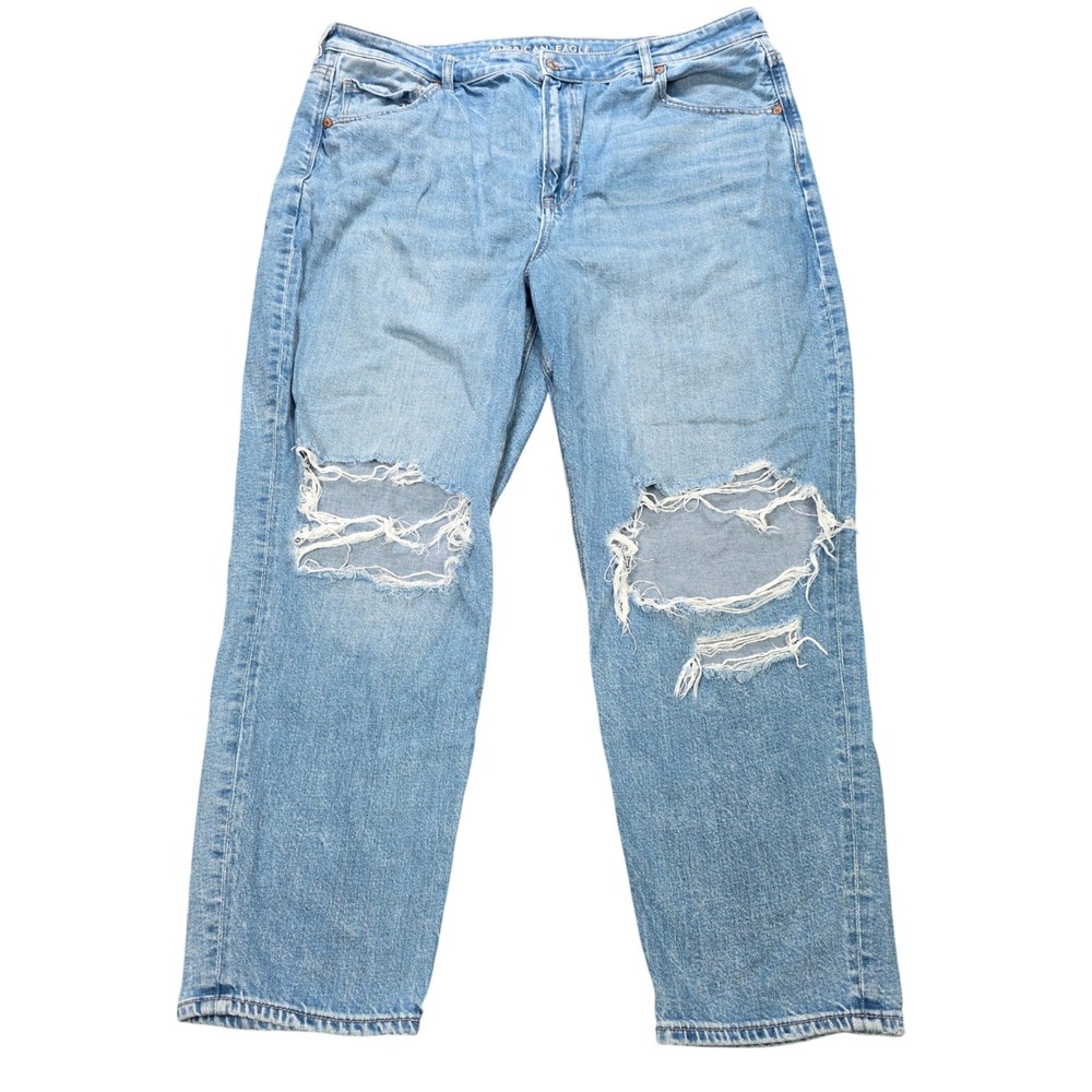 American Eagle Mom Jeans Women's Size 18 S Light Wash Distressed Strigid Denim